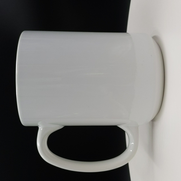 World's Okayest Employee Coffee Tea Mug - Picture 4 of 7